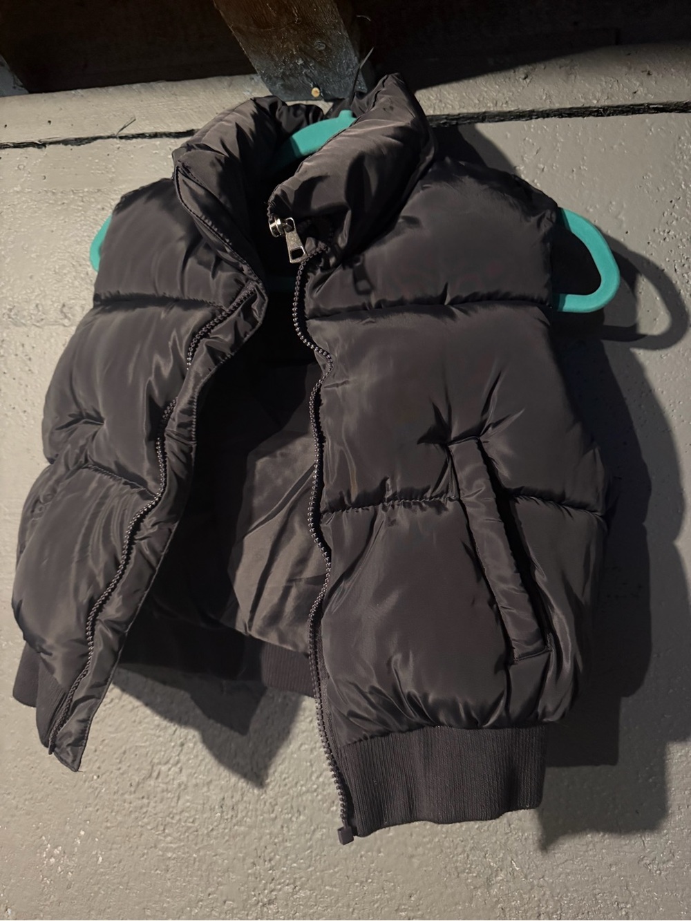 Charlotte Russe Black Quilted Puffer Vest